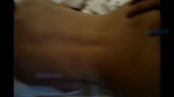 91贵州小旋风1月最新-98年童颜巨乳美女不让操被按倒强行抽插,干完后赶紧穿衣服说：你干啥,我不跑.穿完就跑了!